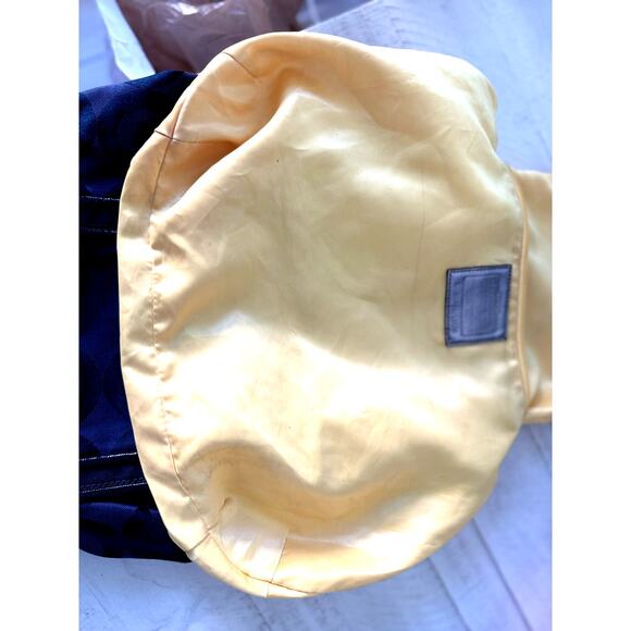 Coach "Poppy" Blue Signature Jacquard Tote Bag with Dual Zippered Pockets - Picture 5 of 6